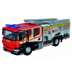 Modell 1:76 Scania P360 RHD, Humberside Fire and Rescue (GB)