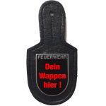 Brusttaschenanhänger auf schwarzem einknöpfbarem Unterteil, individuell mit eigenem Wappen