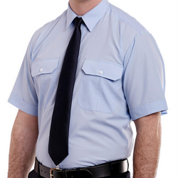 Uniform-Diensthemd hellblau, kurzarm 65 % Poly /35 %...