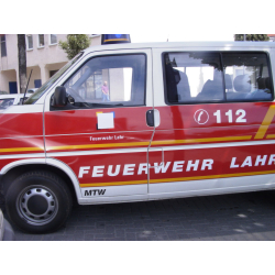 Auto modelo 1:87 VW T4 KR MTW FF Lahr (BaW&uuml;) (FEUER1-Exklusivmodell)